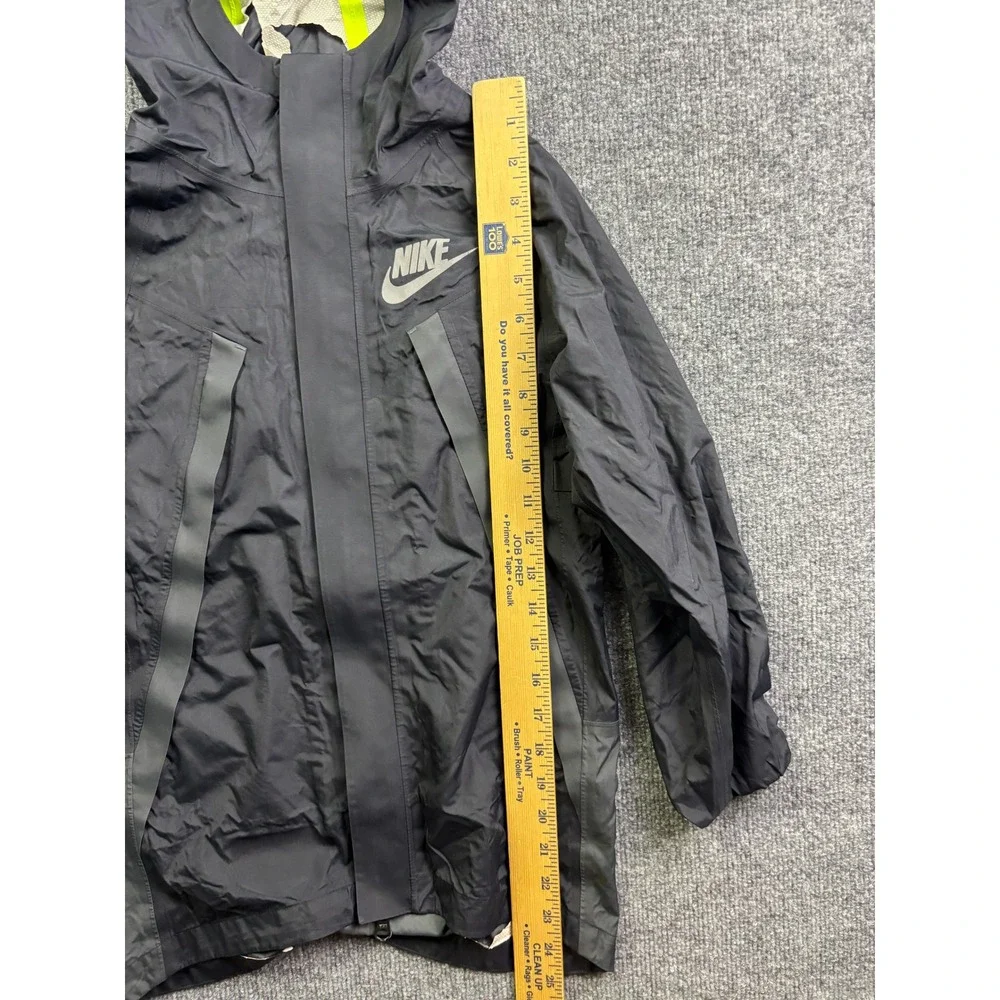 Nike Windbreaker Jacket Youth Small Black Hooded Full Zip Activewear